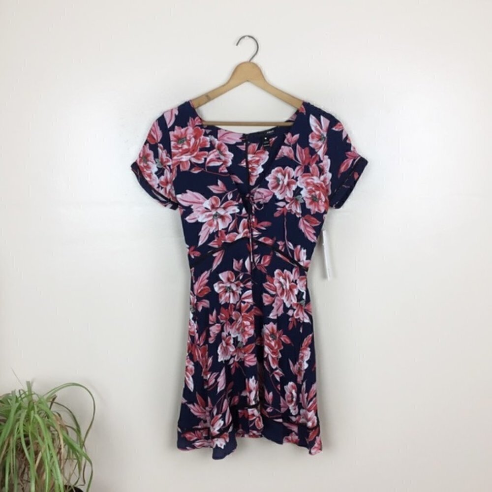 [AQUA] NEW Floral Printed Short Sleeve Mini Dress